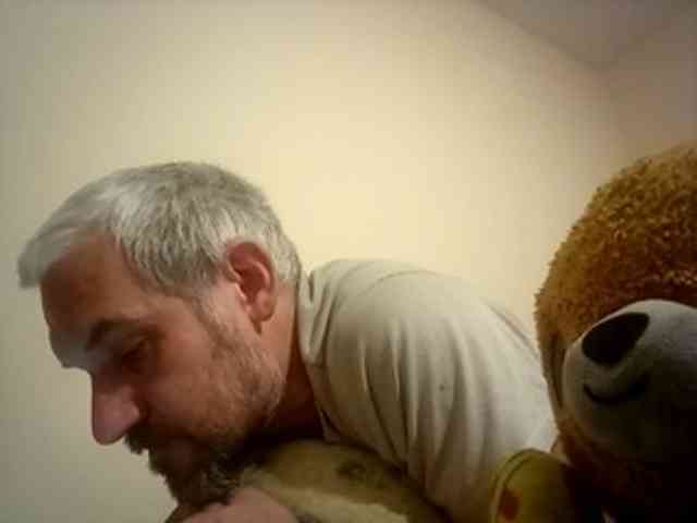 CuddleBear Sex Cam Show