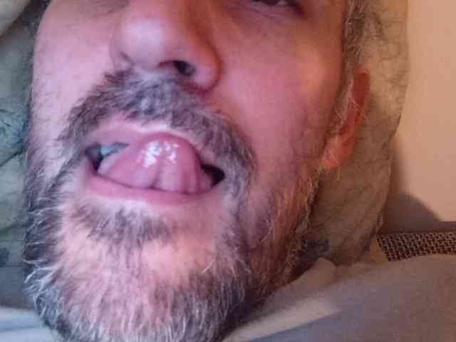 CuddleBear Sex Cam Show