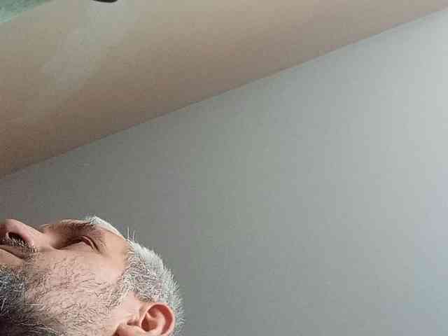 CuddleBear Sex Cam Show