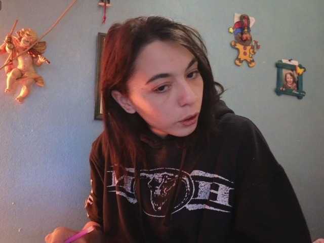 Kattleya140807 live cam on BongaCams