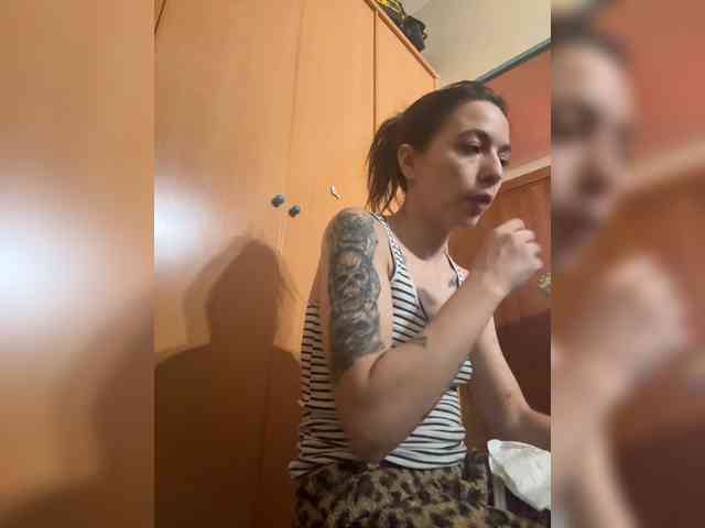 Modelo: Squirtqueen14