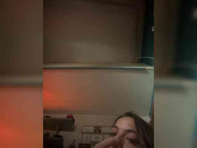 Modelo: Squirtqueen14
