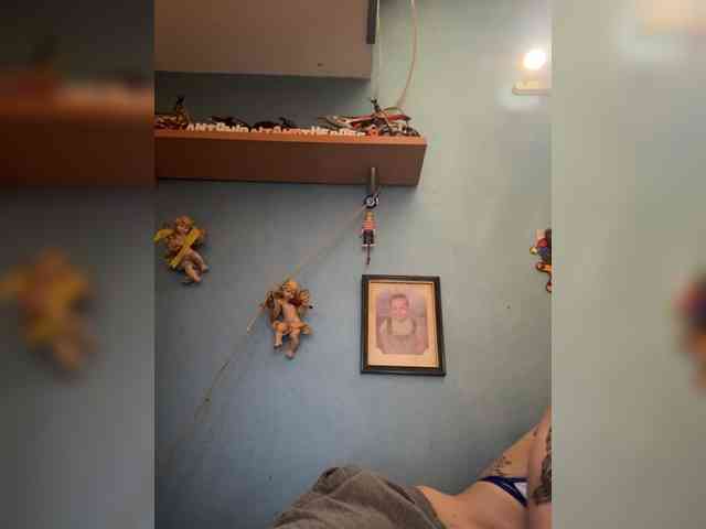 Squirtqueen14 webcam