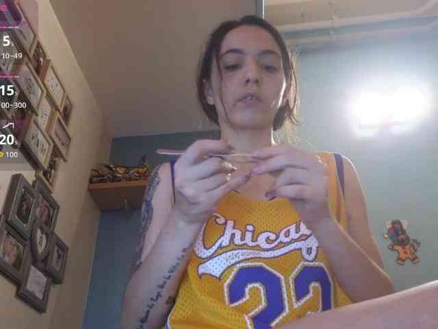 squirtqueen14's live room