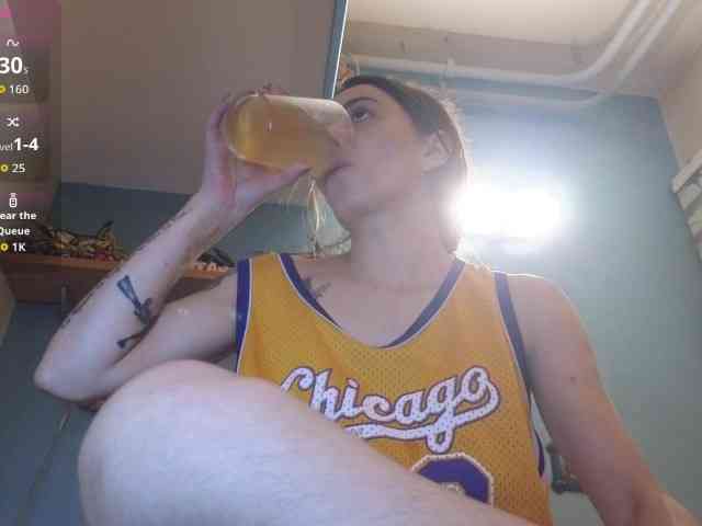 Squirtqueen14 webcam