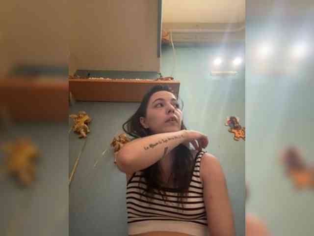Modelo: Squirtqueen14
