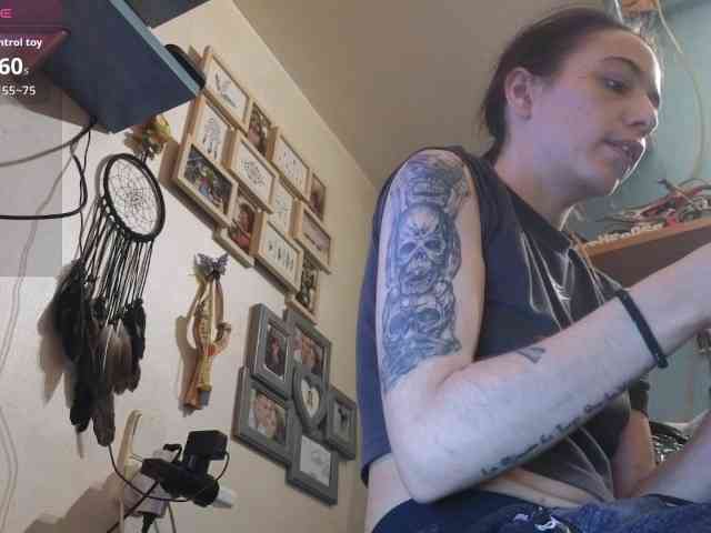 Squirtqueen14 webcam