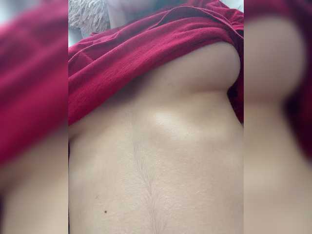 Himalai64748 live cam on BongaCams