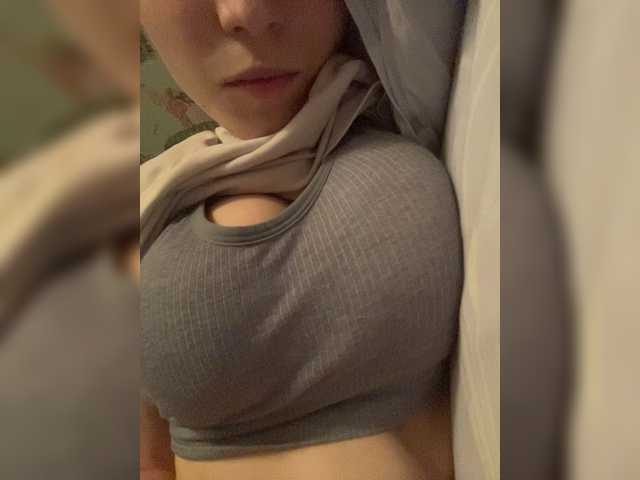 Himalai64748 live cam on BongaCams