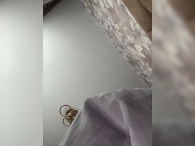 Himalai64748 live cam on BongaCams