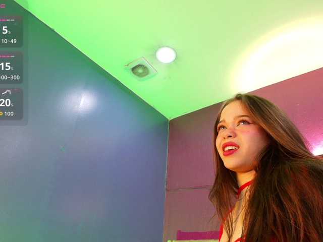 LittleCheerry live cam on BongaCams