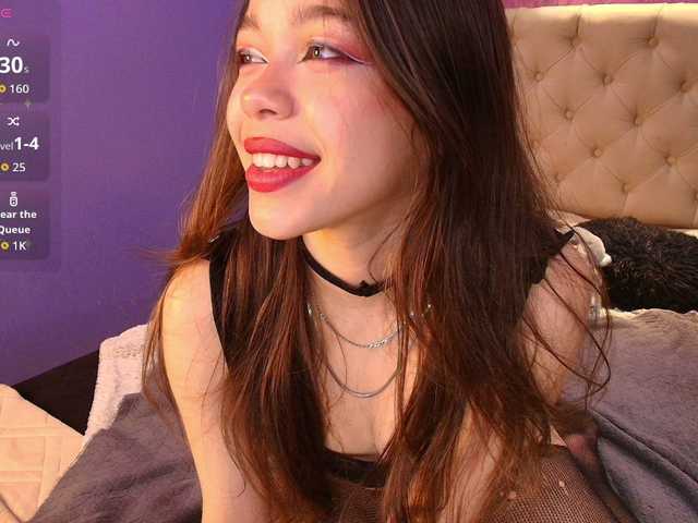 LittleCheerry live cam on BongaCams