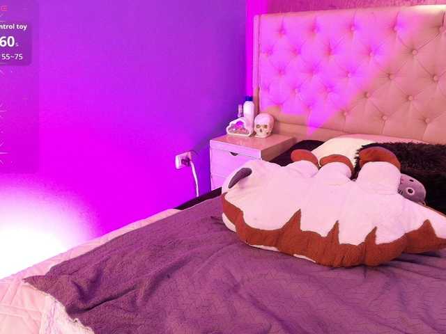LittleCheerry live cam on BongaCams
