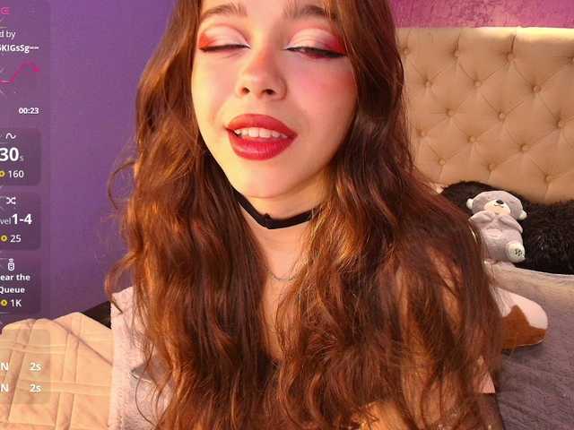 LittleCheerry live cam on BongaCams