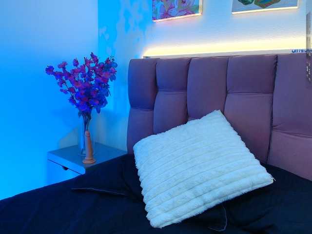 LittleCheerry live cam on BongaCams