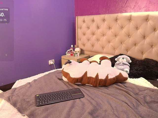 LittleCheerry live cam on BongaCams