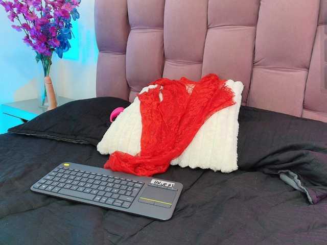 LittleCheerry live cam on BongaCams