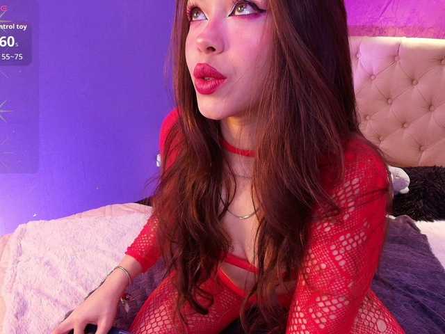 LittleCheerry live cam on BongaCams