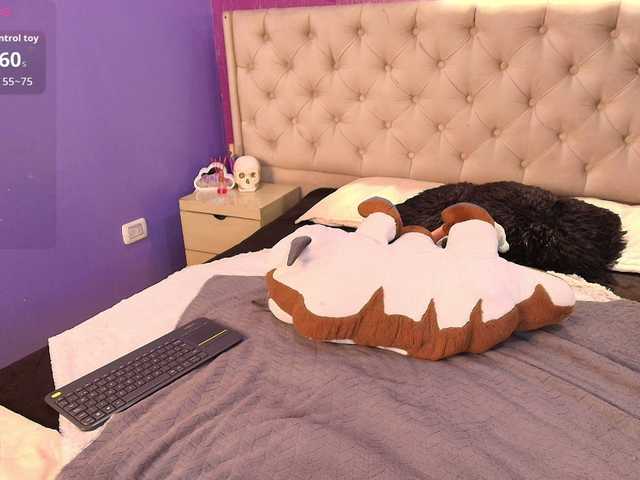 LittleCheerry live cam on BongaCams