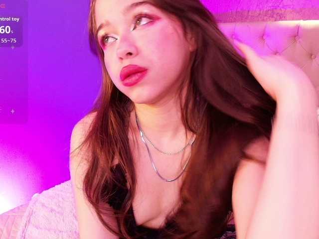 LittleCheerry live cam on BongaCams