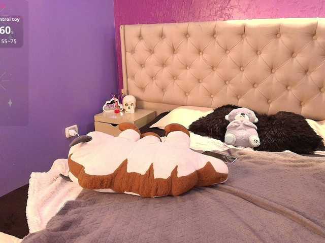 LittleCheerry live cam on BongaCams
