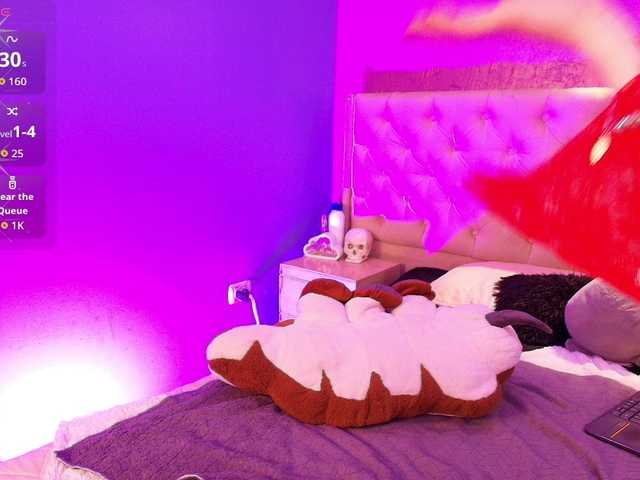 LittleCheerry live cam on BongaCams
