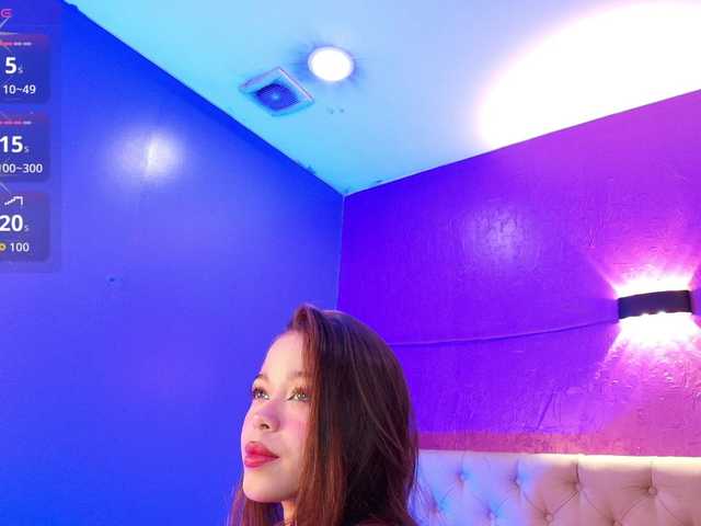 LittleCheerry live cam on BongaCams