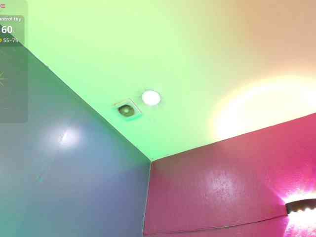 LittleCheerry webcam