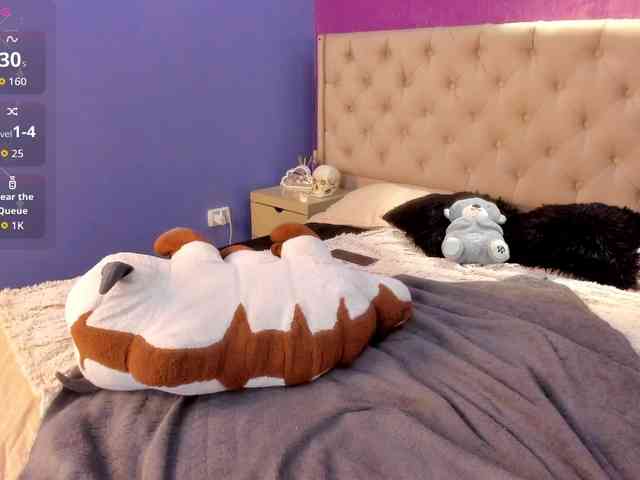 LittleCheerry webcam