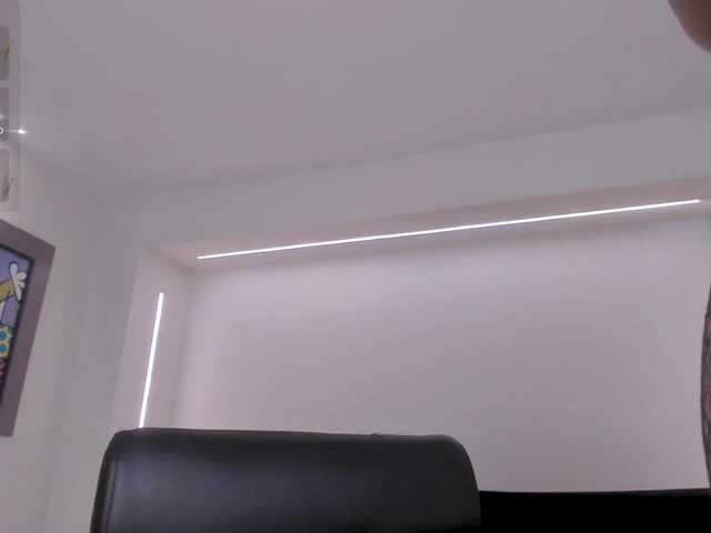GabriellaLee live cam on UnifiedCams