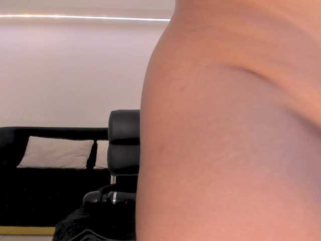GabriellaLee live cam on BongaCams