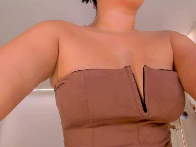GabriellaLee live cam on BongaCams