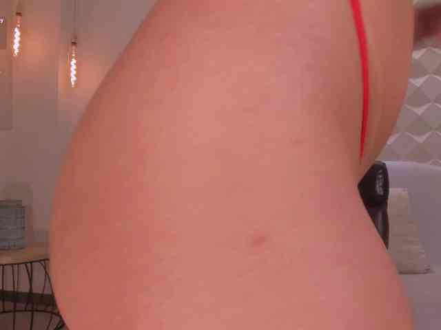 GabriellaLee webcam