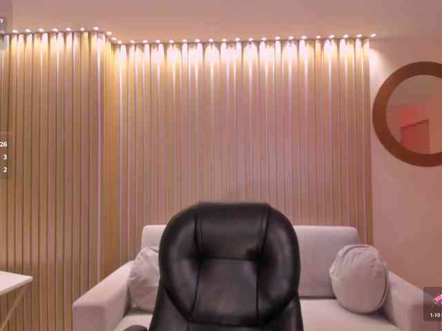 GabriellaLee webcam