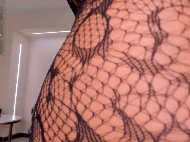 GabriellaLee webcam