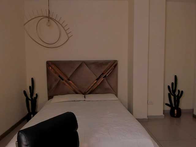 StacyWoods live webcam show