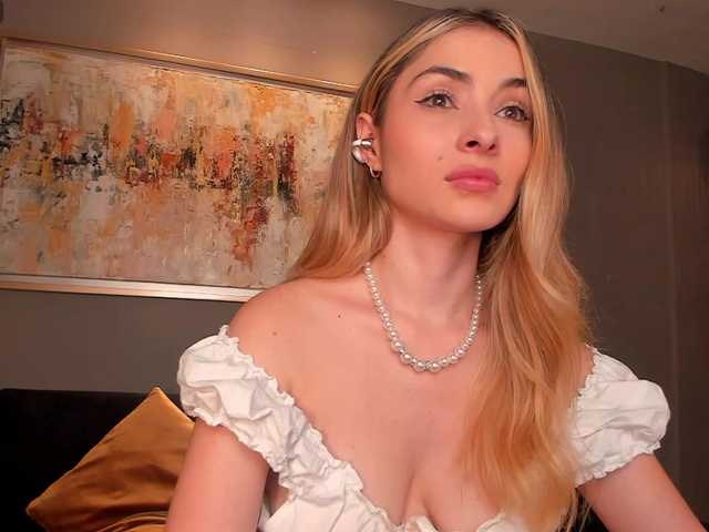 StacyWoods live cam on BongaCams