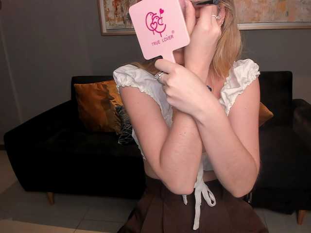 StacyWoods live cam on BongaCams