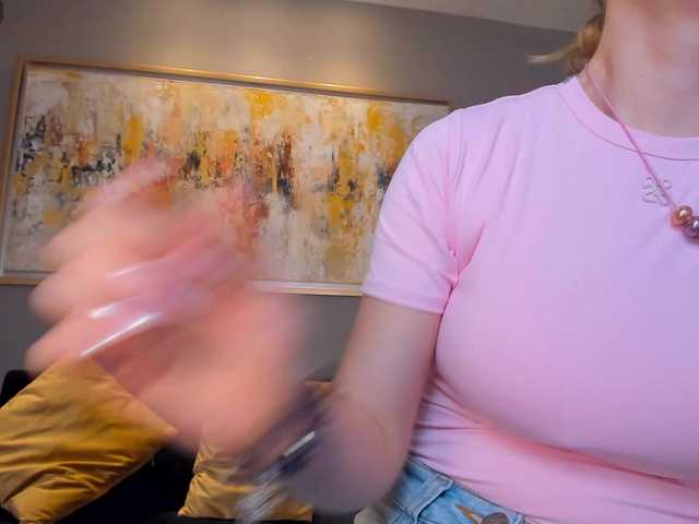 StacyWoods live cam on BongaCams
