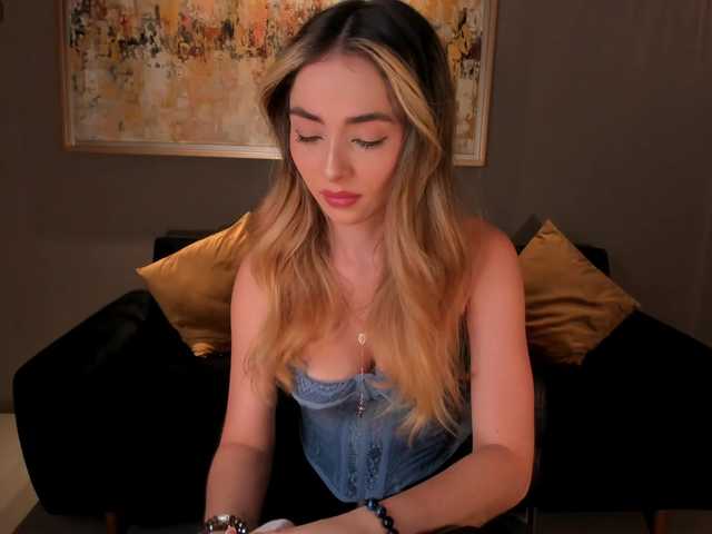 StacyWoods live cam on BongaCams