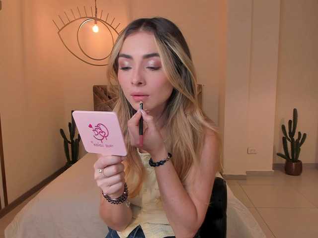 StacyWoods live webcam show