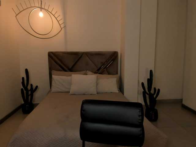 StacyWoods's BongaCams show and profile