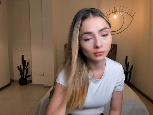 StacyWoods live webcam show