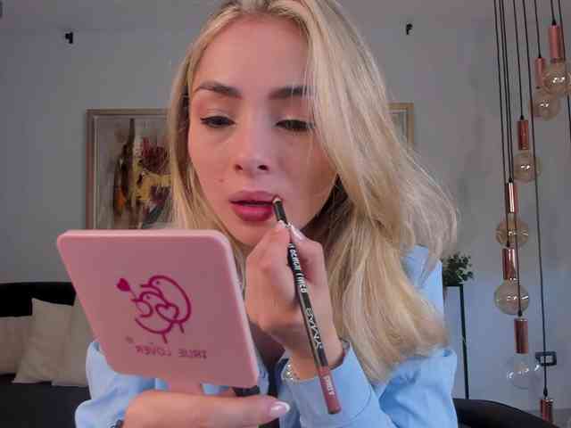 StacyWoods webcam