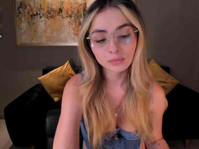 StacyWoods webcam