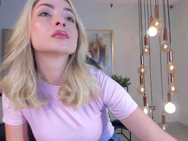 StacyWoods webcam