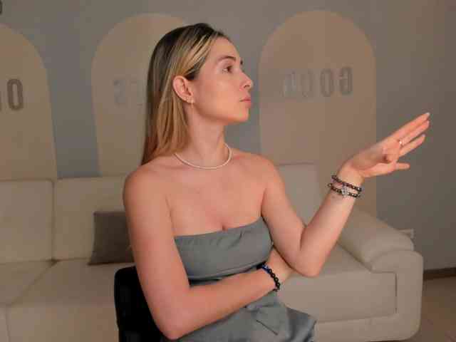 StacyWoods webcam