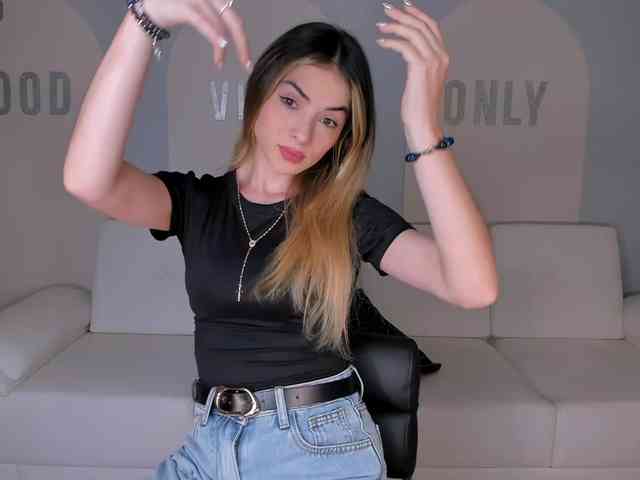 StacyWoods webcam