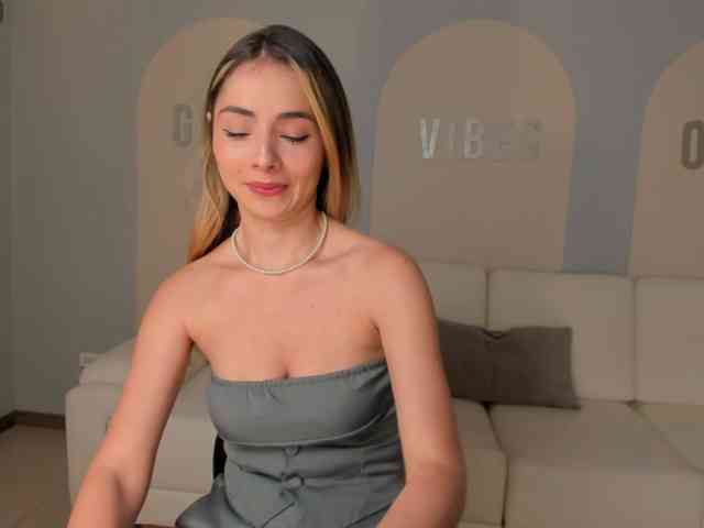 StacyWoods webcam