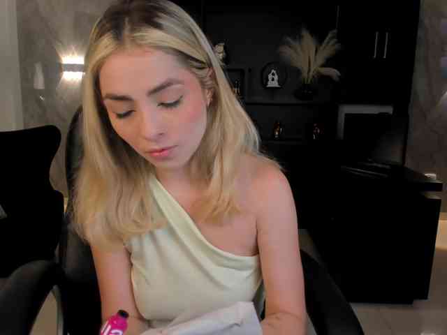 StacyWoods StacyWoods